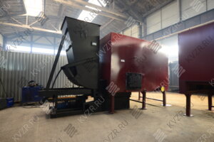 Котел 2.2 МВт с топкой ТШПМ водогрейный